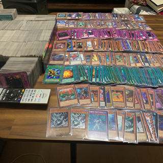 【ＧＷ期間限定セール!!!】遊戯王カード 約2500枚！！