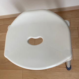 【中古】お風呂用イスの画像