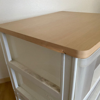 衣装ケースの画像