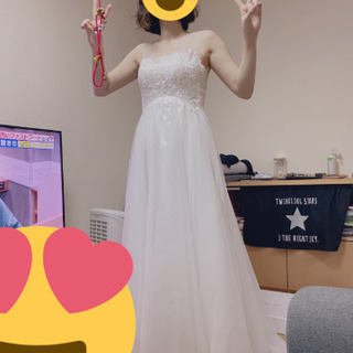 ウエディングドレス2点の画像