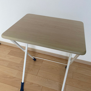【中古】折りたたみ式机の画像
