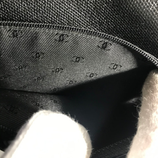 シャネル　　ココマーク　ココボタン　長財布