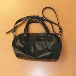 オンワード『組曲』ハンドバッグ　500円