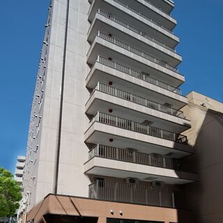 安心安全24時間フロント・マンションではなくウィークリーホテルと...