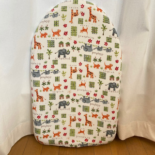 アイロンとアイロン台のセットの画像