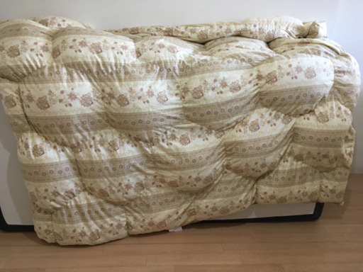 羽毛布団　凄く軽い！1.25kg