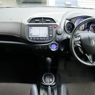 長く乗り続ける車は結婚相手と同様に、安心と安定と信頼が必要ですねの画像