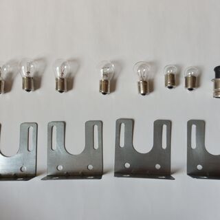トラック用サイドマーカーステー・２４V電球、２種