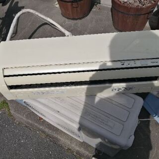 エアコン　東芝　リモコン付き