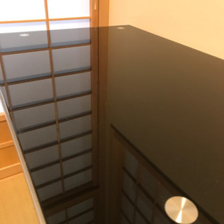 PCデスク(ガラス板)の画像