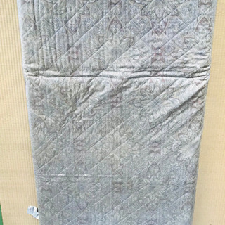 布団(シングル) ご興味ある方は4/4までにご連絡をお願いします...