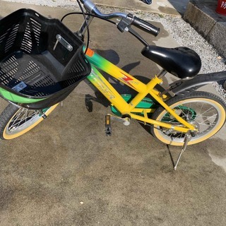 子供用16インチ自転車（補助輪付き）差し上げます