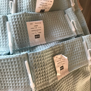 カーテン3枚（幅100cm 長さ135cm)