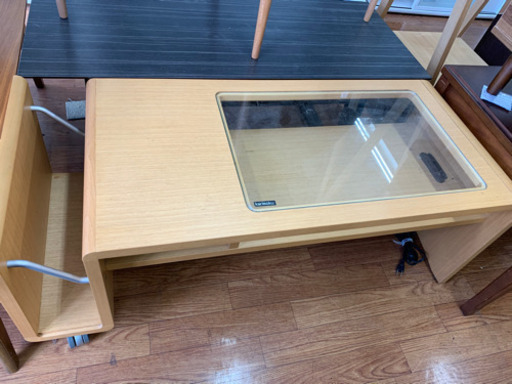 karimokuのキャスター付きローテーブルです！