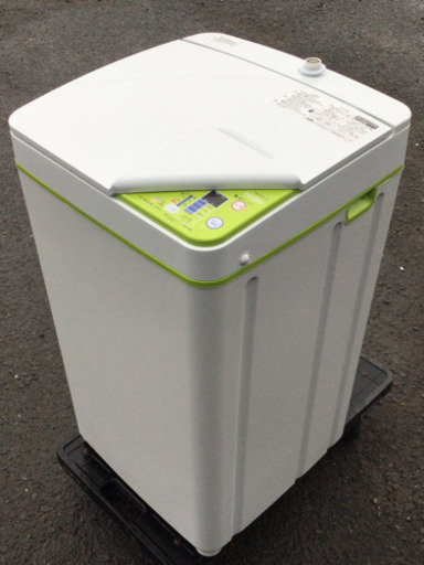中古　2016年製　洗濯機　3.3kg　幅43.8　　奥行46.5　　高さ82.2　 （ｃｍ）　全自動　ちょっと小さめ