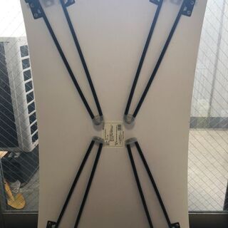 折り畳みテーブル差し上げますの画像