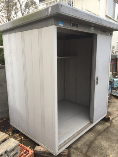 イナバ物置mbw 1800×1370 倉庫中古物置