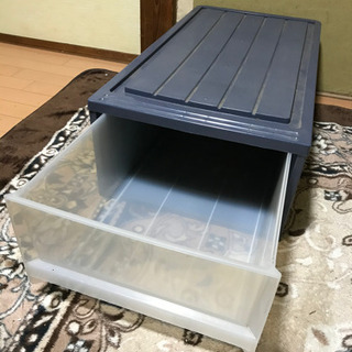 収納ケース　青の画像
