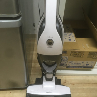 スティック型掃除機の画像