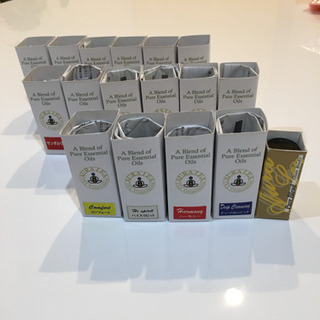 アロマオイル17種 5ml  収納ケース付き
