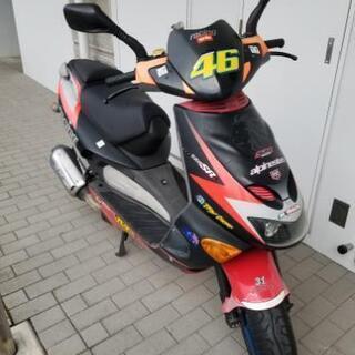 アプリリア　SR125　aprilia