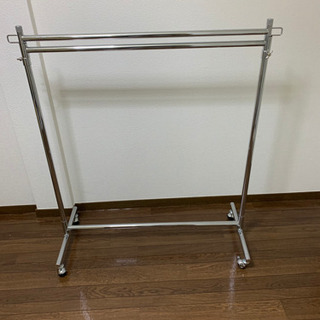 ハンガーラック