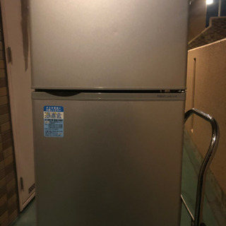 冷蔵庫貰ってください AQR-111B(SB)