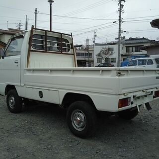 ホンダ　アクティ　昭和６１年　超かっこいい一方開き！！　日本で最後の１０インチ車両！！??の画像