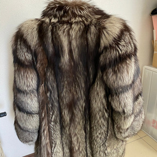 saga fox  シルバーフォックスコートの画像