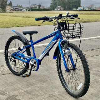 男子用変速機付き24インチ自転車の画像