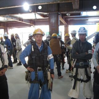 男女鳶土工募集！！バストイレ、家電付き新築ワンルーム寮入寮希望大歓迎！!即入居可。の画像