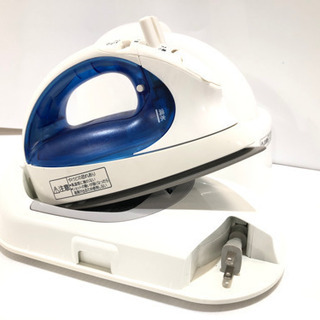 ③Panasonic コードレススチームアイロン NI-CL307 2013年製【C5-317】①の画像
