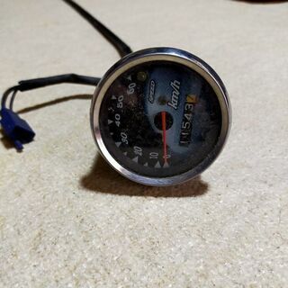 スピードメーター
