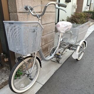 三輪自転車の画像