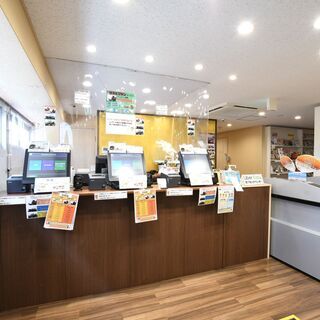 フリーターの方大歓迎！！ネットカフェスタッフ大募集の画像