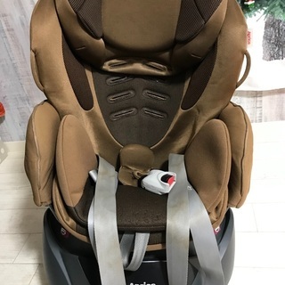 中古品☆アップリカ チャイルドシート　フラディア/ディアターン