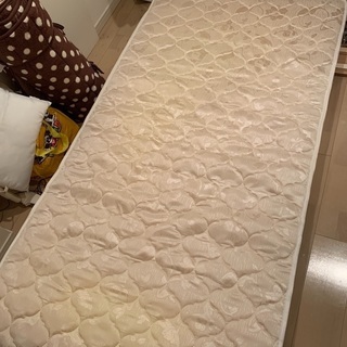 シングルベッド用のマットレス