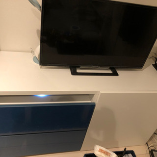 無料テレビ台！