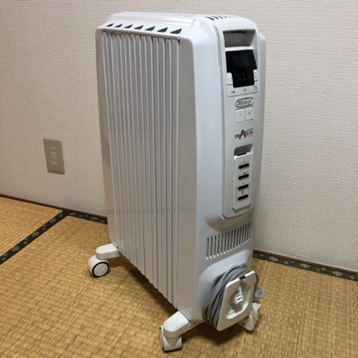 お取引決定しました！デロンギオイルヒーターTDD0712W 3月28日まで