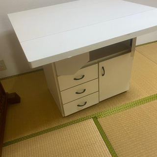 折り畳み机　白　ホワイト　美品の画像