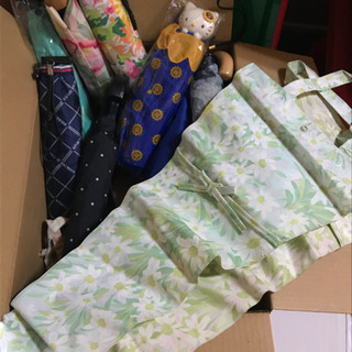 美品長傘、折畳傘、傘立て¥50〜100❗️の画像