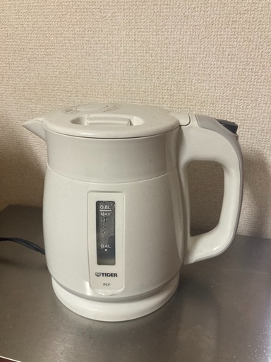 TIGER 電気ケトル PCF-06E3