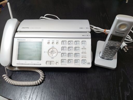 パナソニック　FAX機能付 電話機 おたっくす(2011年製)子機1台あり