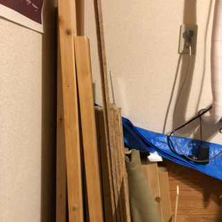 【明日の朝まで！】木材の端材の画像