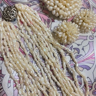 淡水パール　タンスイパール　パールネックレス　パールイヤリング　フラワー　ビーズの画像