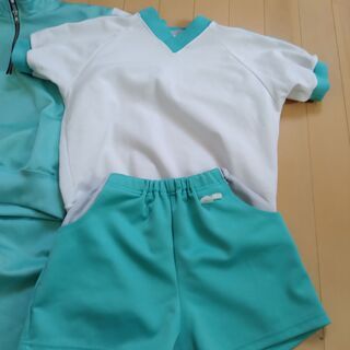 ★成約済★BIG(3L)サイズ★鳴鼓幼稚園　指定体操服の画像