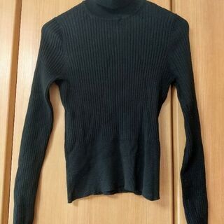 ザラ　ZARA ニットとタイトスカート　ニットセットアップの画像