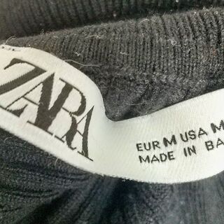 ザラ　ZARA ニットとタイトスカート　ニットセットアップの画像