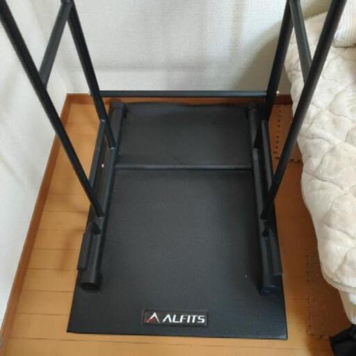 懸垂バー＆下に敷くマット