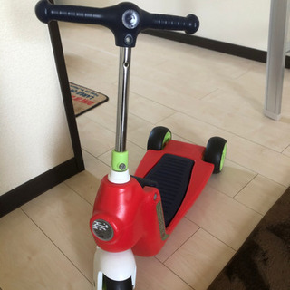 子供用キックボード